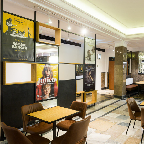 Kawiarnia Kina Muranów