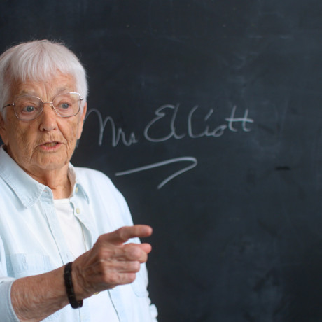 Jane Elliot kontra reszta świata